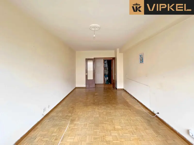 Piso en Ensanche Sar Santiago de Compostela con Vistas Plaza Vigo