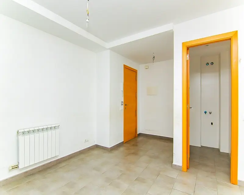 Piso en venta Montesquiu 61m2