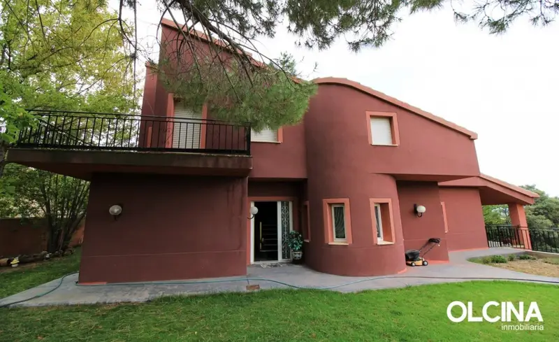 Chalet con 7 habitaciones y piscina en Onil