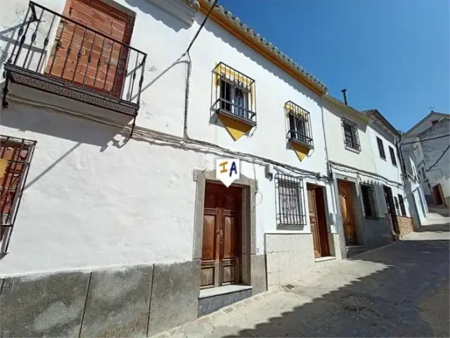 Adosado 2 Dormitorios Baena Andaluc",