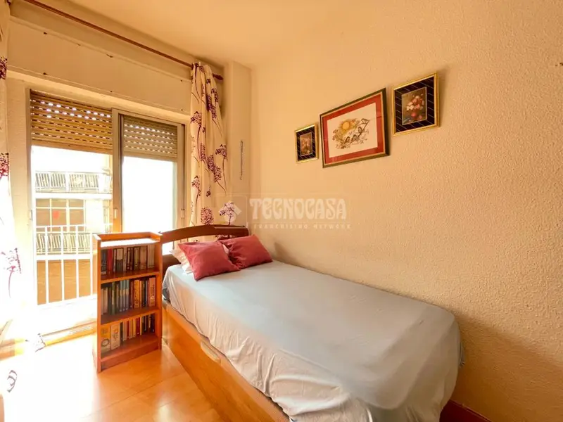 Piso en venta en Puente De Vallecas