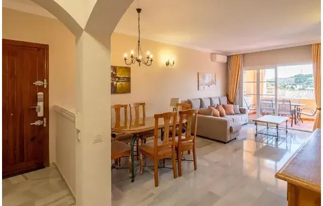 Alquiler Apartamento 2 Dormitorios Mijas Costa 121m2