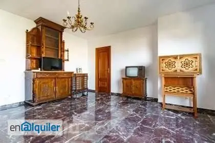 Alquiler piso 4 habitaciones 2 baños Jardin Botanico Granada