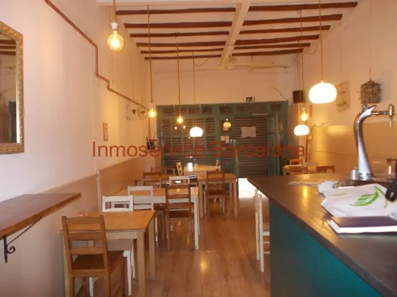 Venta Local Comercial Vila Gràcia Restaurante Equipado 120m2