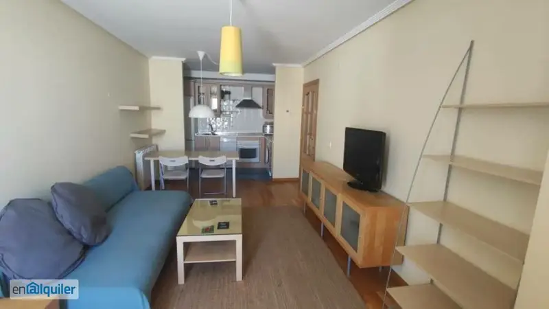 Apartamento Moderno en Alquiler La Marina Julio