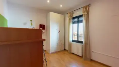Casa Adosada en La Zubia 3 Dormitorios 2 Baños Patio y Sótano