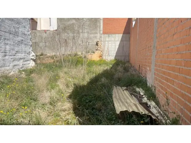 Terreno Urbano en Venta en Iniesta Cuenca Dos Calles