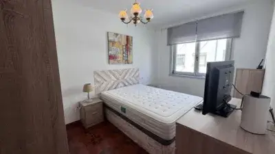 Piso en Venta en Naron 3 Habitaciones 2 Baños