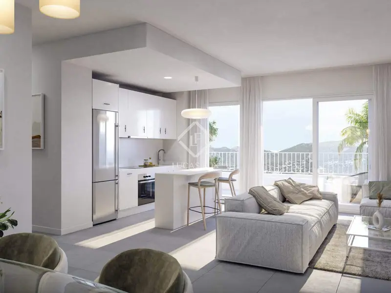 Apartamento en Fuengirola con Vistas al Mar y Piscina