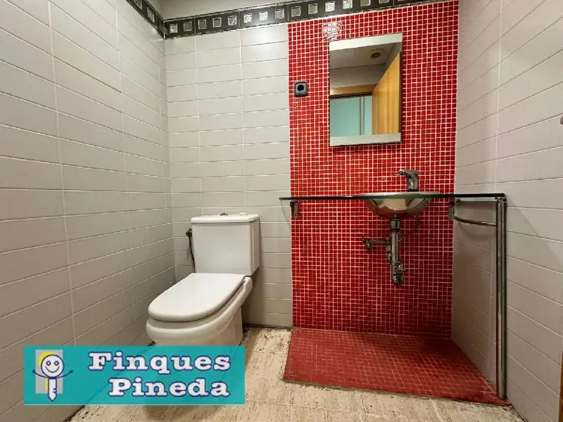 Venta Local Comercial Calella 70m2 Cerca Playa