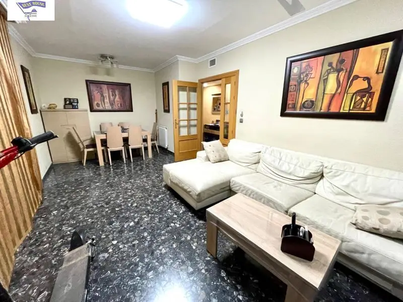 Chalet en Llanos del Aguila Albacete 4 dormitorios 2 baños