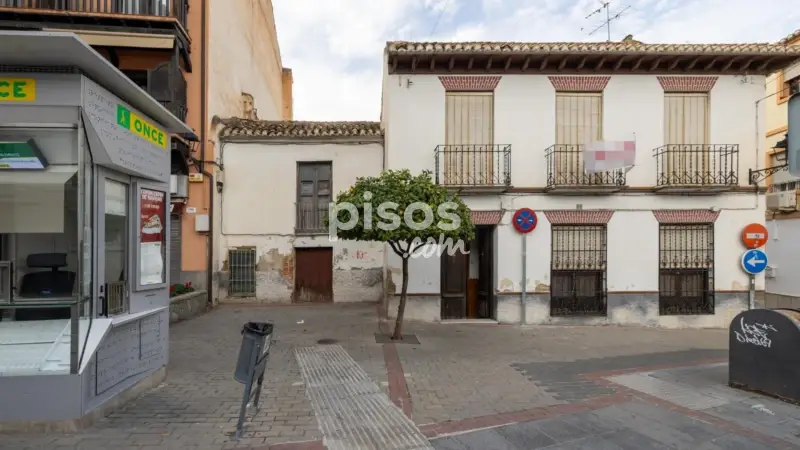 Casas en venta en La Zubia para reformar o construir