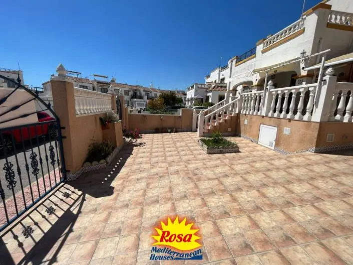 Dúplex 3 Dormitorios Orihuela Costa Solárium Piscina