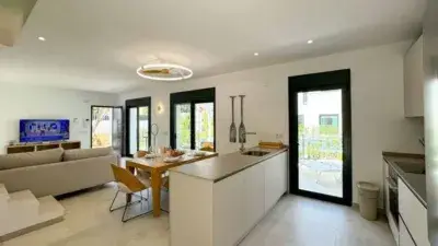 Casa en alquiler Denia 4 dormitorios piscina jardin