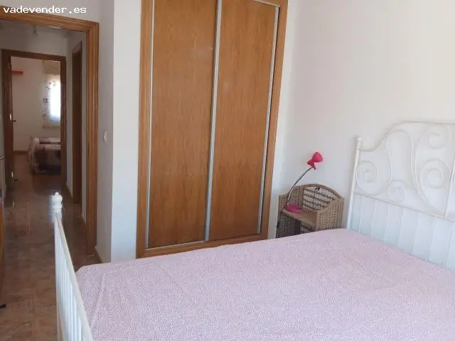 Apartamento en Los Urrutias con Vistas al Mar y Piscina
