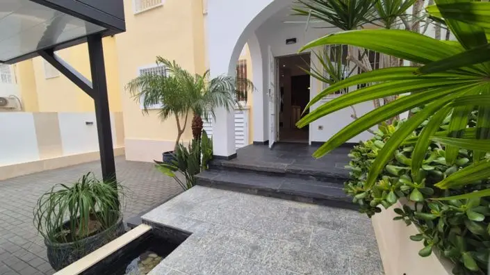 Bungalow 2 Dormitorios Villamartin Golf