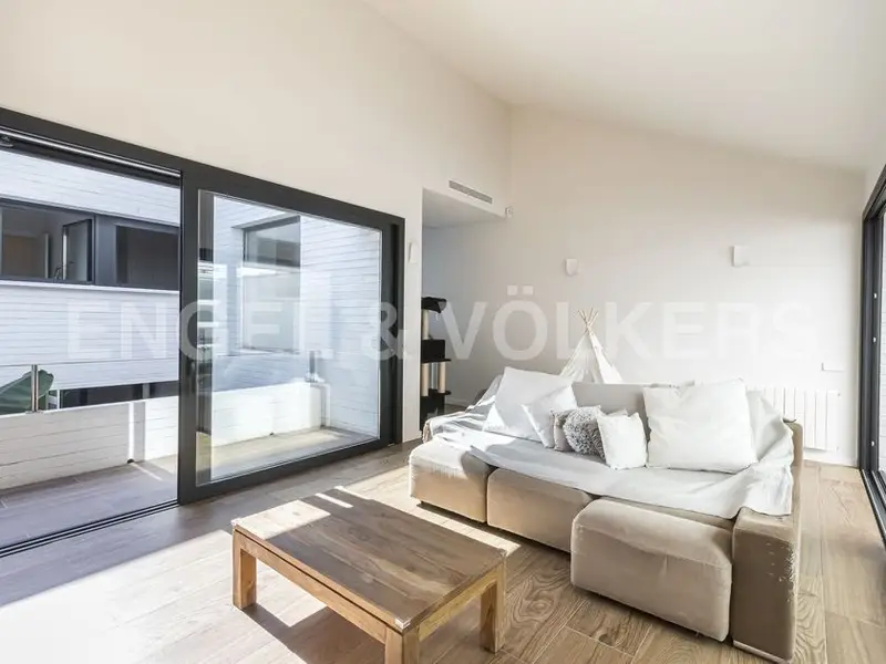 venta Chalet en El Poble Nou, Barcelona (W-02QI0D)- Globaliza