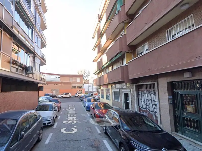 venta Local Comercial en Opañel, Carabanchel (838400)- Globaliza