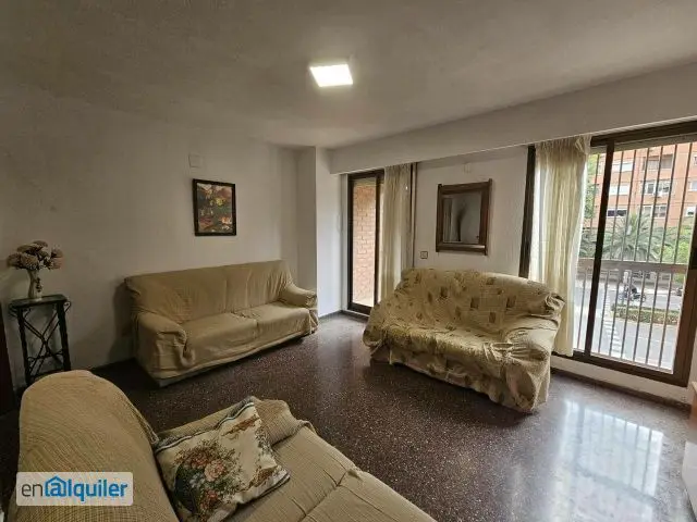 Piso 4 habitaciones Historiador Claudio Sanchez Albornoz Estudiantes