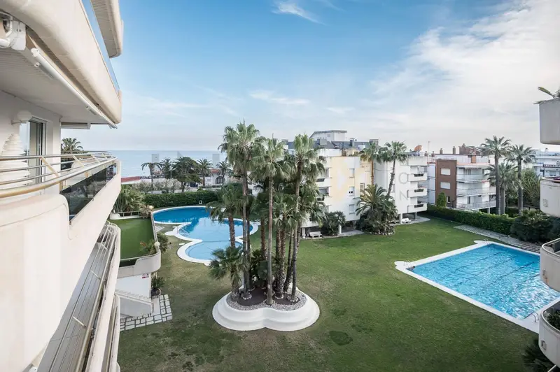 Piso en Venta Sitges Vistas al Mar Lujo 180m2 4 Dormitorios