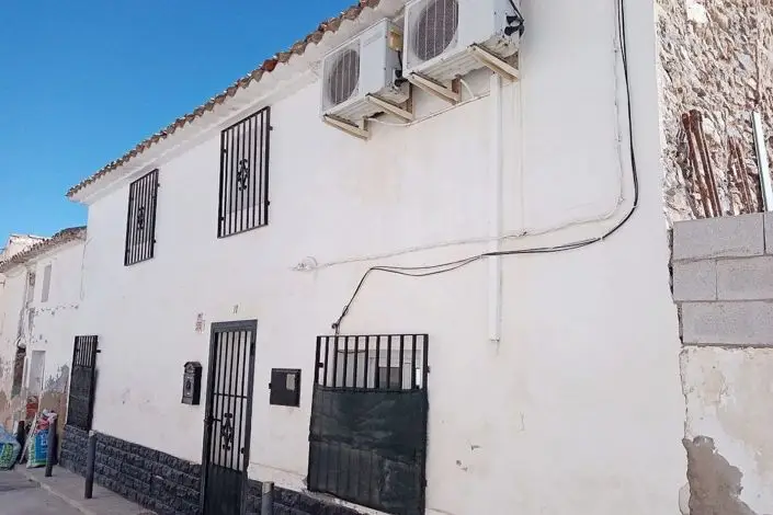 Casa Adosada 3 Dormitorios Sax Centro