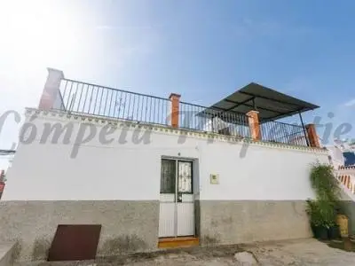 Casa de Pueblo en Cómpeta 2 Dormitorios 2 Trasteros