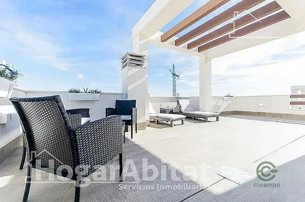 Chalet de Lujo Cerca de la Playa con Piscina y Jardin