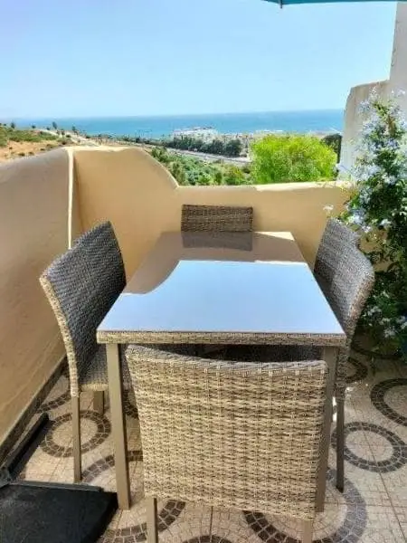 Dúplex en venta en Casares Costa con vistas al mar