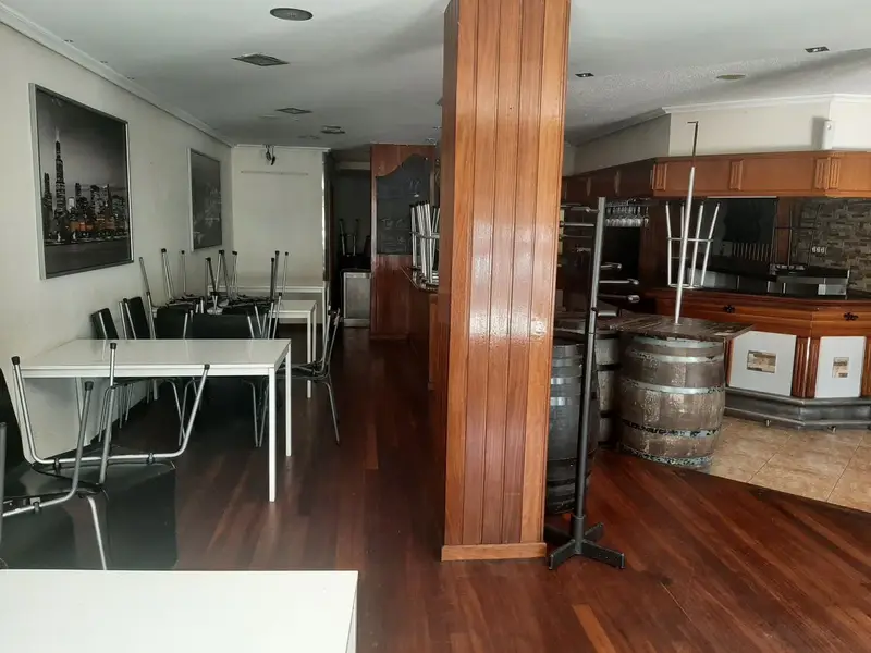 Venta Local Comercial Navia - Restaurante con Terraza
