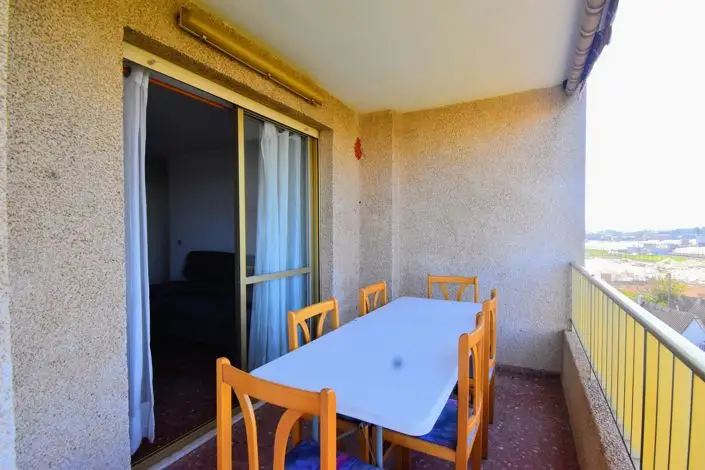 Apartamento 3 Dormitorios El Perello Cerca de la Playa