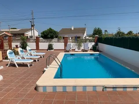 Casa Villa 4 Dormitorios Piscina La Bisbal del Penedes