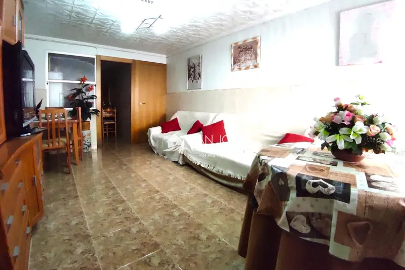 Casa con Terraza en Monforte del Cid 131m2 2 Dormitorios