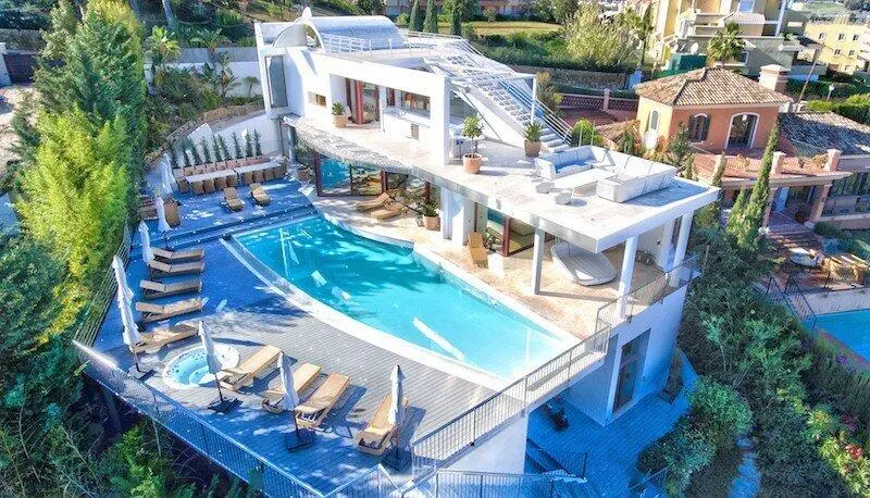 Villa de Lujo 7 Dormitorios Nueva Andalucía