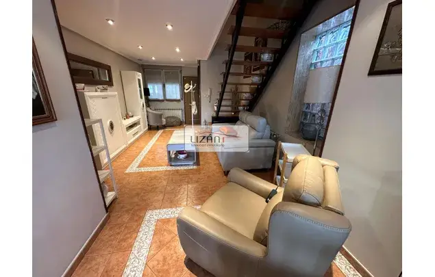 Nave Industrial 800m2 con Vivienda 115m2 Reformada