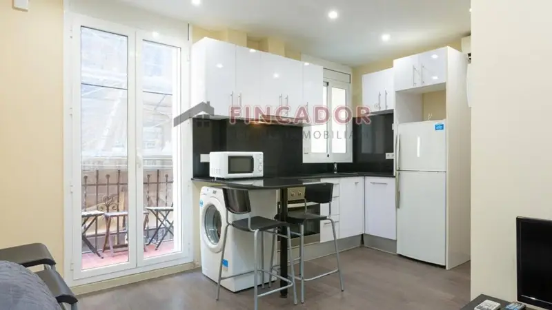 Piso en venta La Barceloneta 38m2 reformado