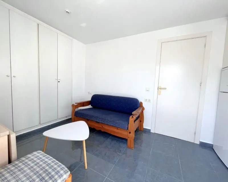 Apartamento en Alquiler Torrevieja Playa La Mata