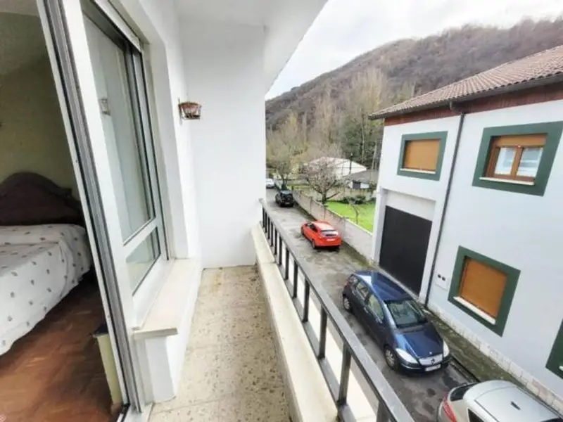 Ático en Collanzo Asturias con Terraza y Vistas Montaña