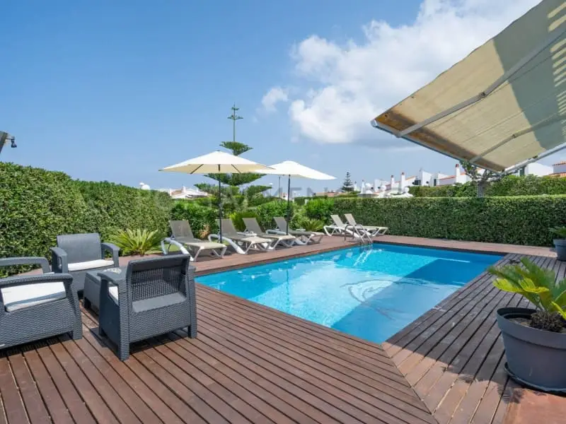 Chalet con Piscina en Calan Bosch Menorca