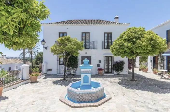 Adosado 2 Dormitorios Nueva Andalucía Cerca de Golf