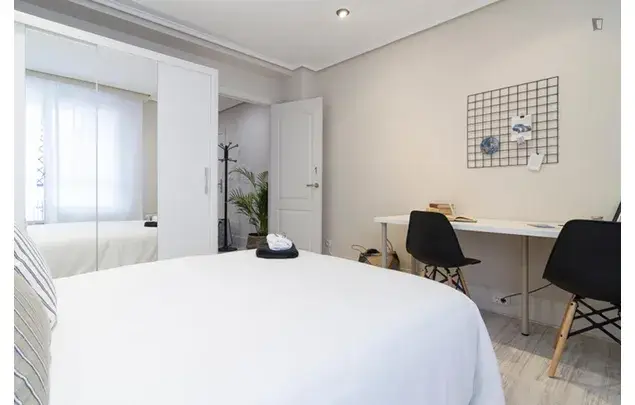 Alquiler Apartamento 5 Dormitorios Bilbao Estudiantes Trabajadores