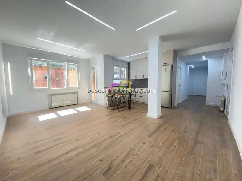 Piso Reformado Centro Badajoz 4 Habitaciones 2 Baños