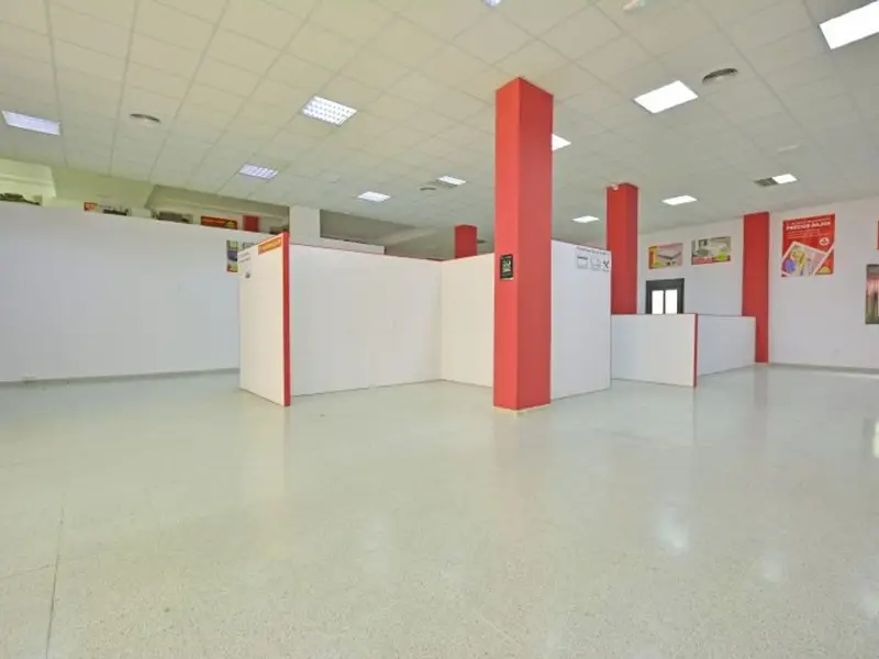 alquiler Local Comercial en Cáceres, Cáceres Provincia (3F0E0)- Globaliza