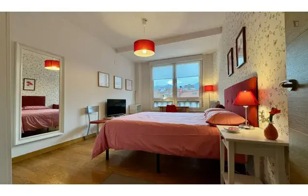 Alquiler Apartamento 6 Dormitorios Bilbao 3-24 Meses