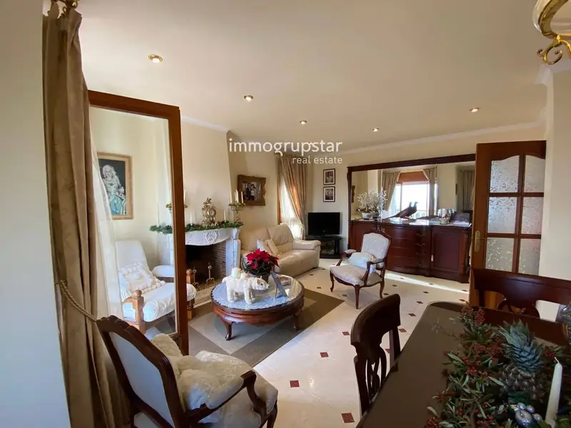Chalet en Venta en Castell d Aro 4 Dormitorios Suredes