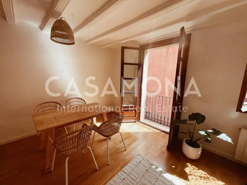 Apartamento en Gotico Barcelona 2 Dormitorios Cerca de la Playa