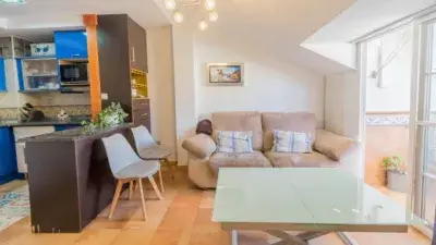 Atico en Alquiler Fuengirola Centro 2 Dormitorios Terraza Privada