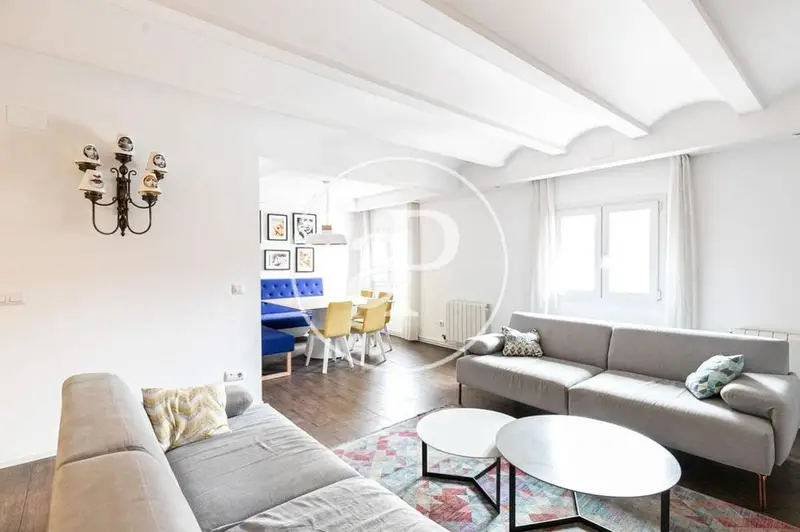 Apartamento en alquiler en Barcelona 3 dormitorios 2 baños