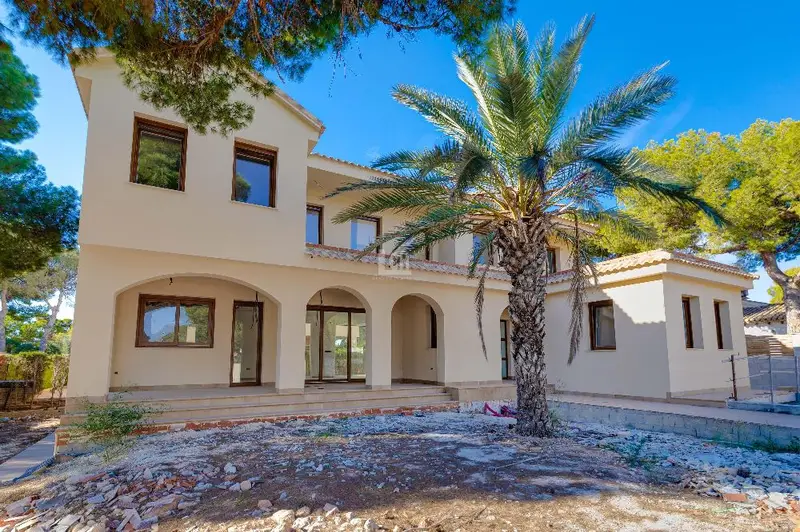 Venta Villa con terraza en Punta Prima, Torrevieja - Ref: 1878-6246