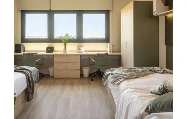 Habitaci	ón Compartida en Valencia - Monoambiente Amueblado
