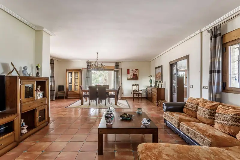 Chalet en venta Lorca 4 dormitorios 2 banos jardin piscina